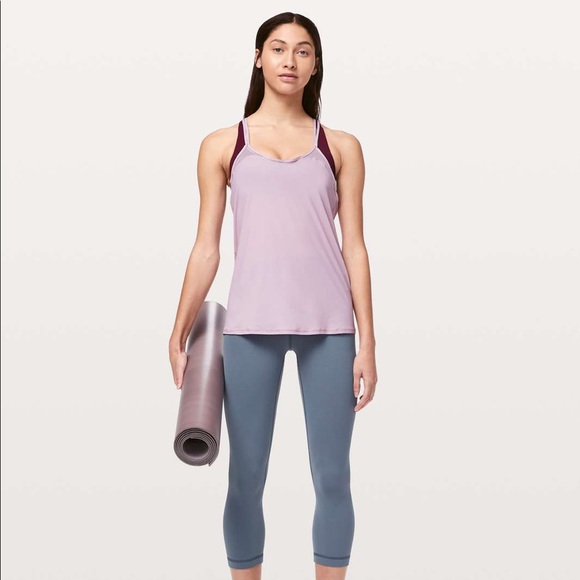 Lululemon sheer lightness tank 6, Took off the tag - Picture 5 of 8